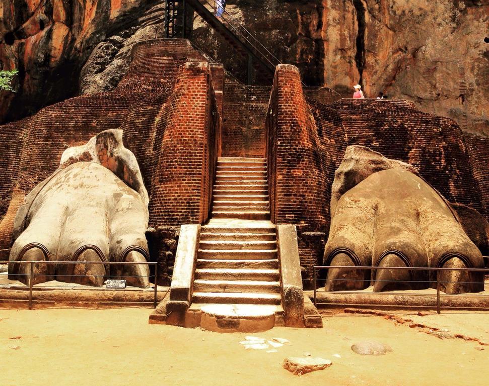 The Courtyard Villa Sigiriya Exterior foto