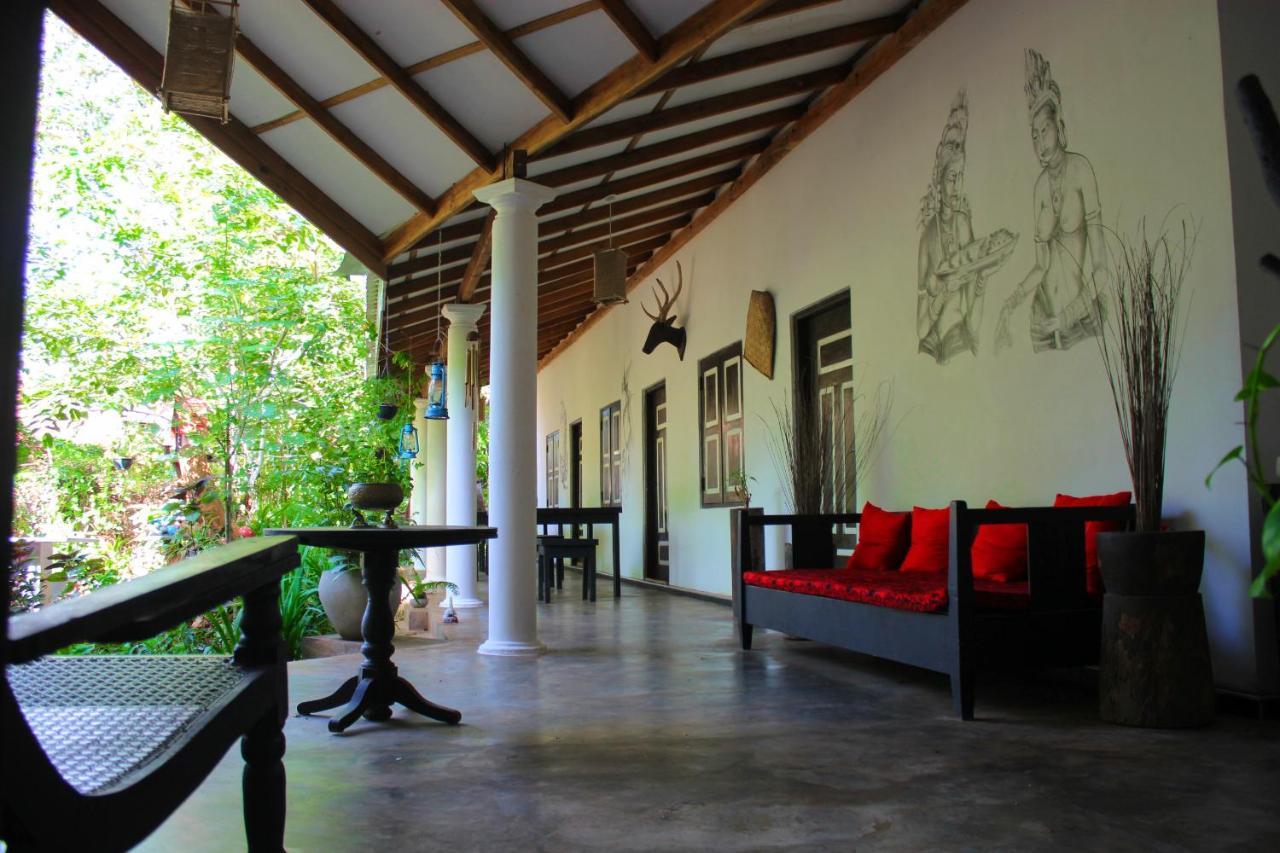 The Courtyard Villa Sigiriya Exterior foto